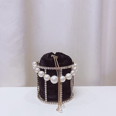 Hollow Out Pearl Bucket Evening Bag Women 2019 Luxury Designer Korean Handmade Alloy Metallic Clutch Bag Ladies Shoulder Bags